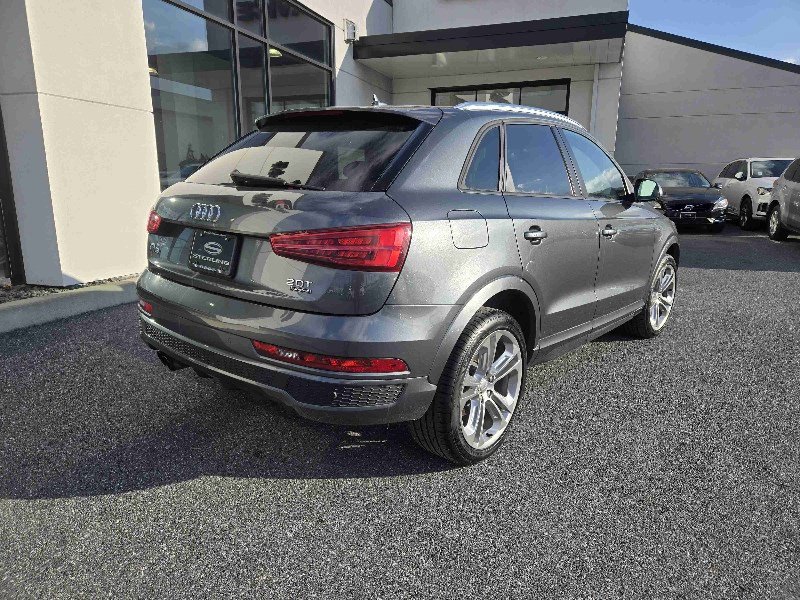 Used 2018 Audi Q3 2.0T Premium image 3