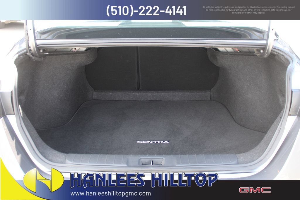 Used 2024 Nissan Sentra SV FWD image 10