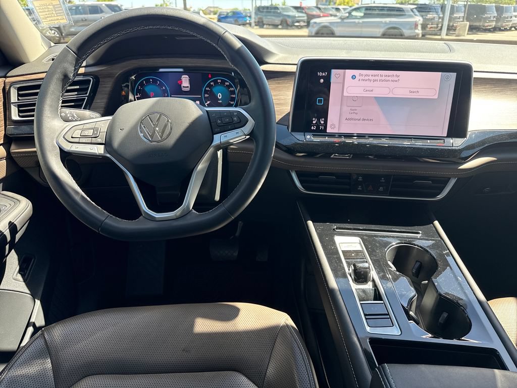 Used 2024 Volkswagen Atlas SEL AWD/4WD image 10