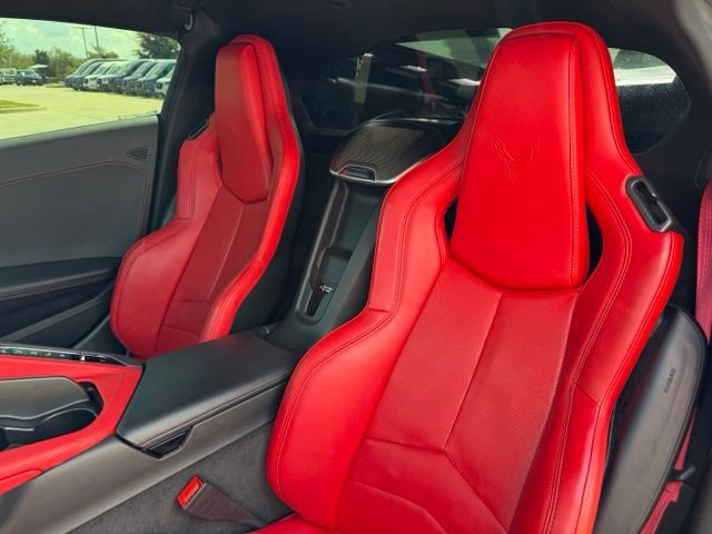 Used 2020 Chevrolet Corvette Stingray Preferred Cpe w/ 2LT Preferred Equipment Group RWD image 14