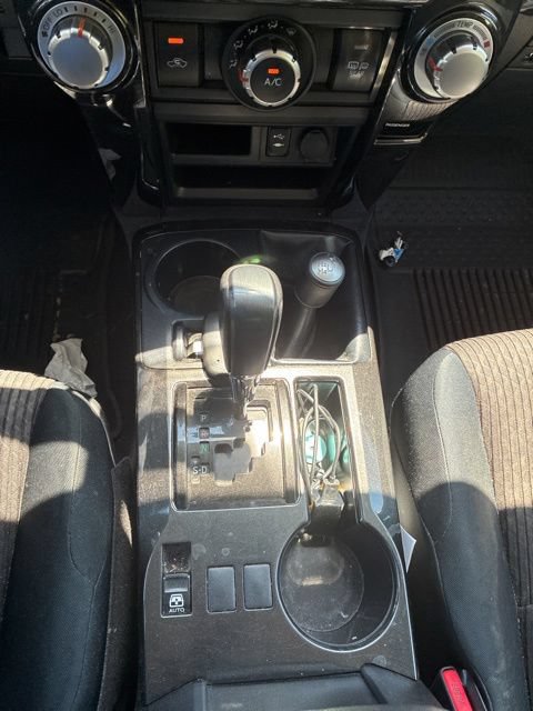 Used 2014 Toyota 4Runner Trail AWD/4WD image 12