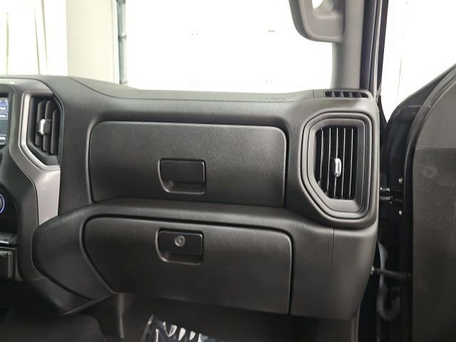 Used 2021 Chevrolet Silverado 1500 Custom image 34