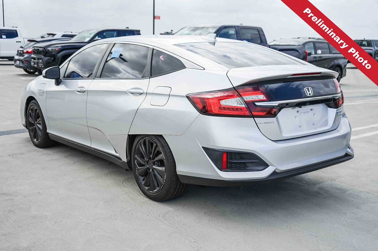 Used 2018 Honda Clarity Touring image 8