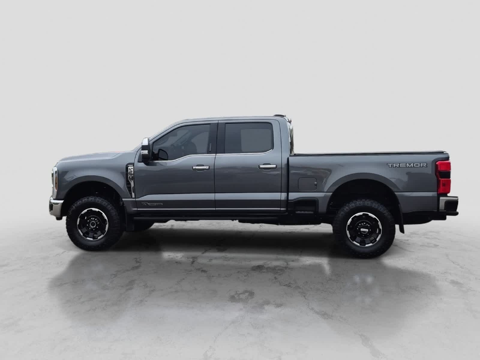Certified 2026 Ford F250 Lariat w/ Tremor Off-Road Package AWD/4WD image 5