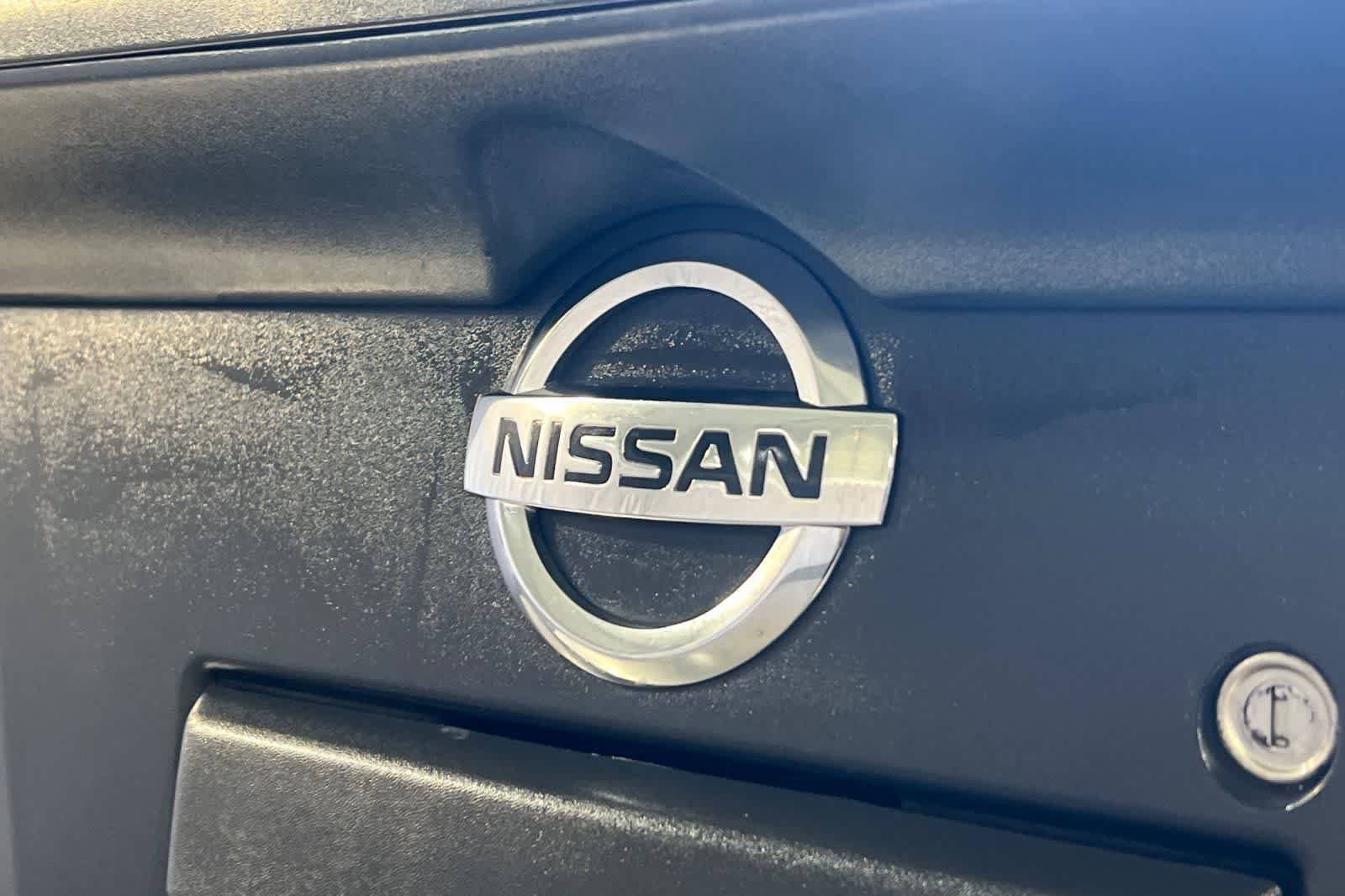Used 2020 Nissan Frontier SV RWD image 16