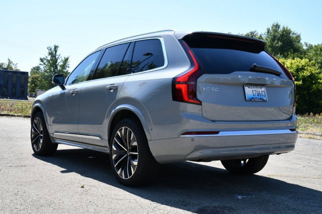 New 2026 Volvo XC90 B6 Plus w/ Protection Package Premier AWD/4WD image 5