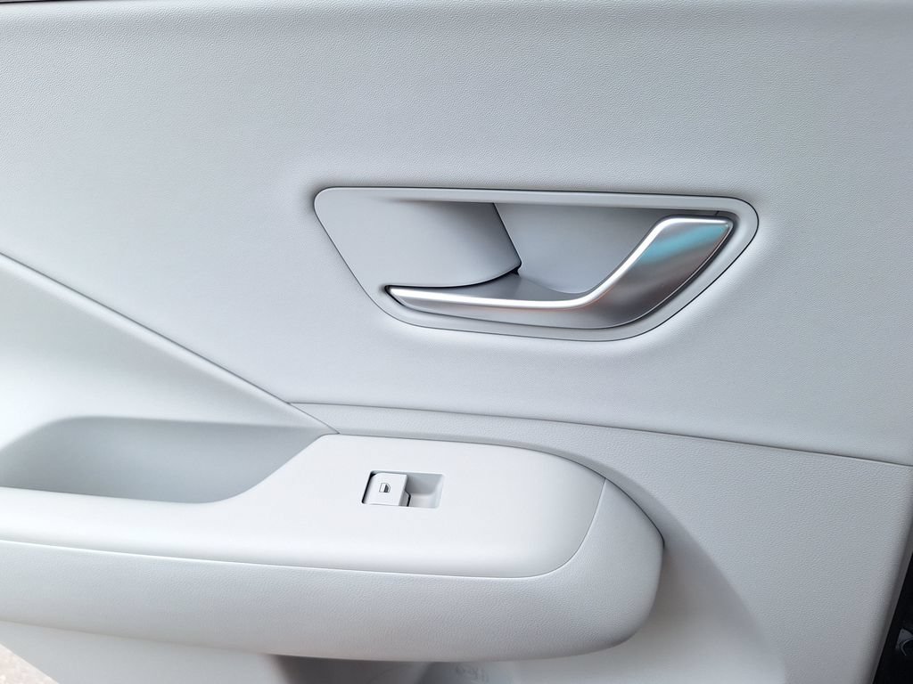 New 2026 Hyundai Kona SEL Premium AWD/4WD image 13