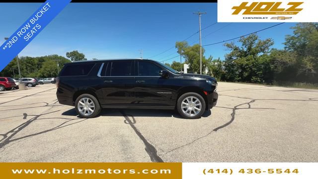 Certified 2022 Chevrolet Suburban High Country w/ Premium Package AWD/4WD image 9