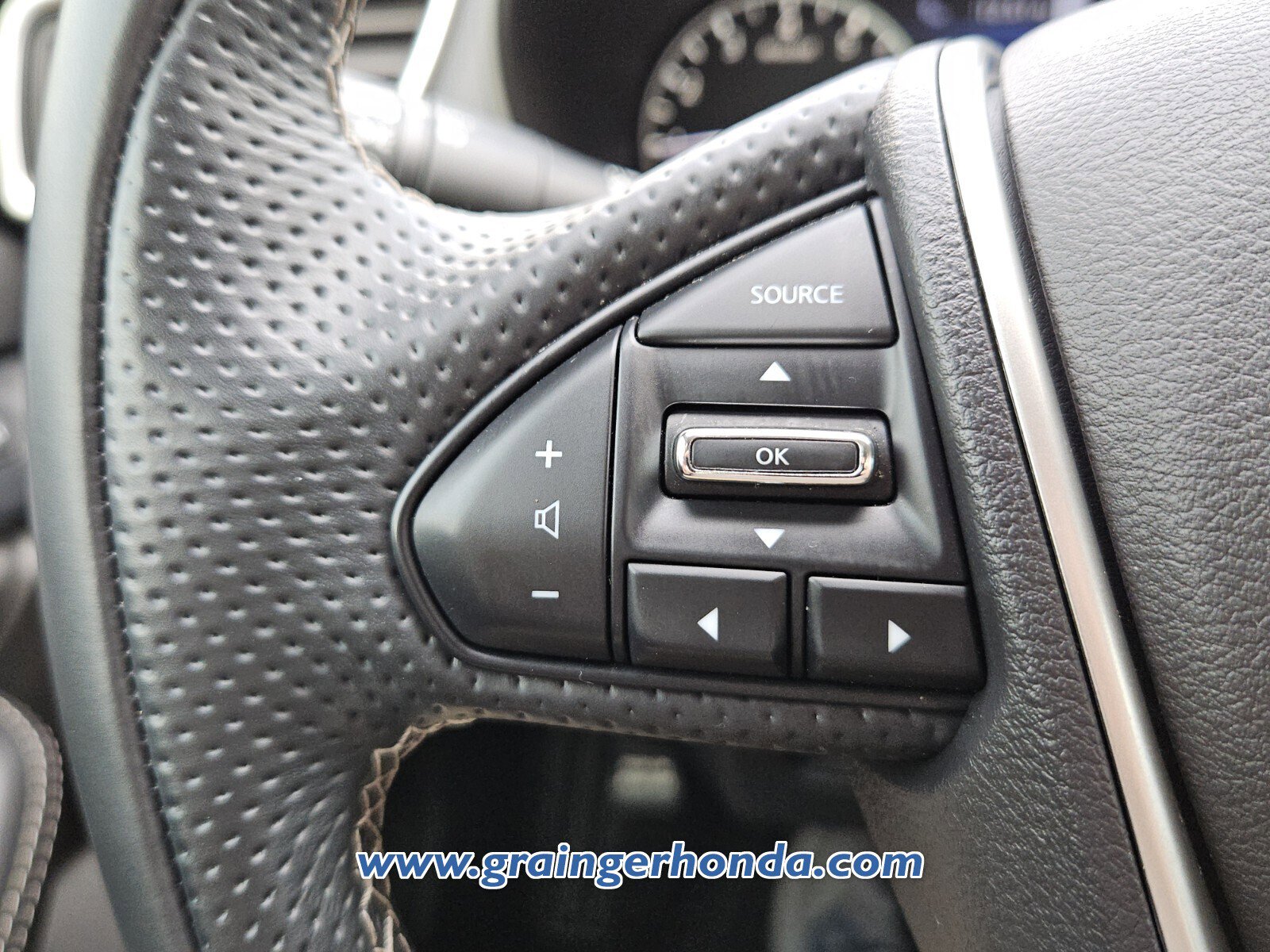 Used 2023 Nissan Maxima Platinum w/ Sport Mat Group image 19