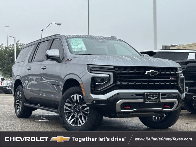 New 2026 Chevrolet Suburban Z71 w/ Comfort Package AWD/4WD image 2