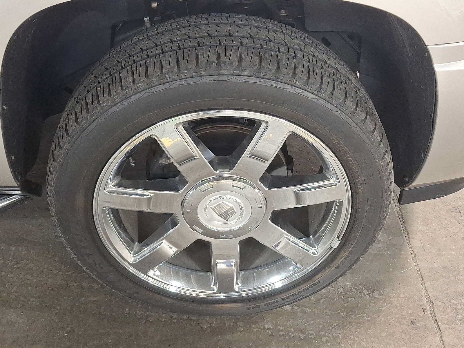 Used 2008 Cadillac Escalade EXT AWD/4WD image 8