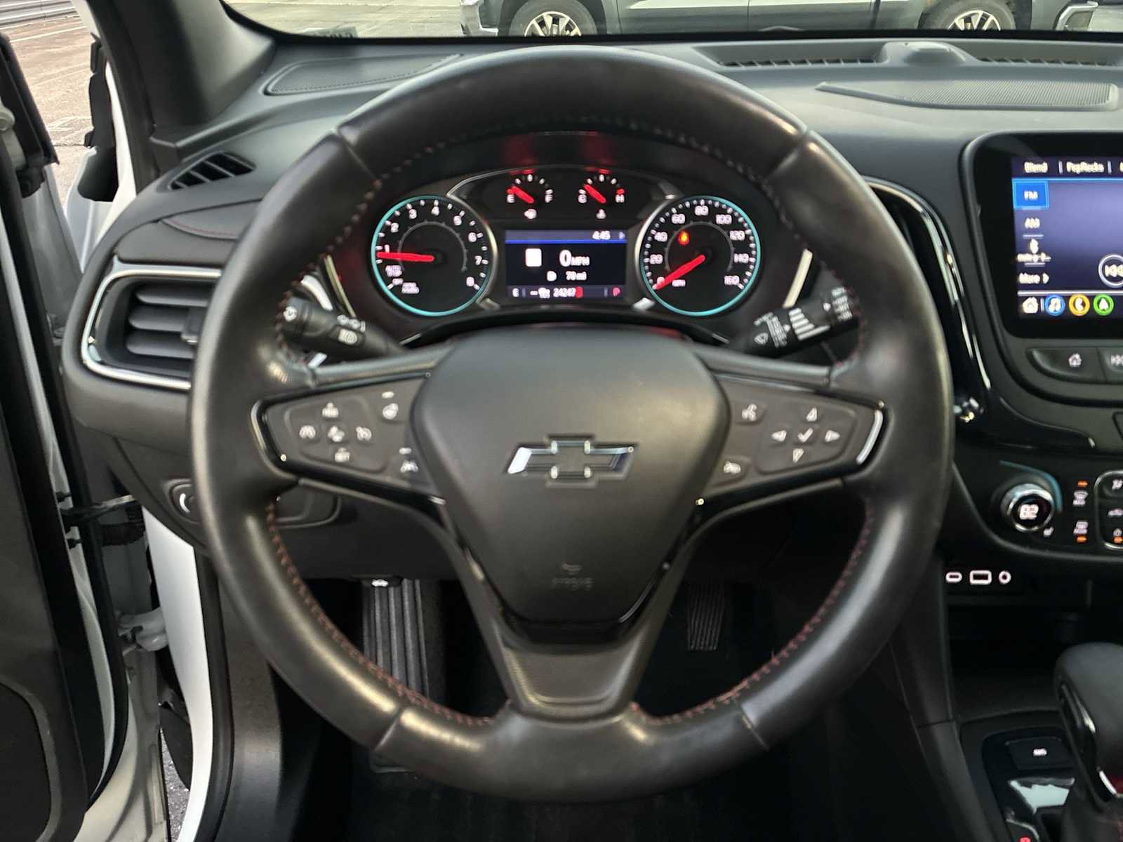 Certified 2022 Chevrolet Equinox RS w/ RS Leather Package image 10