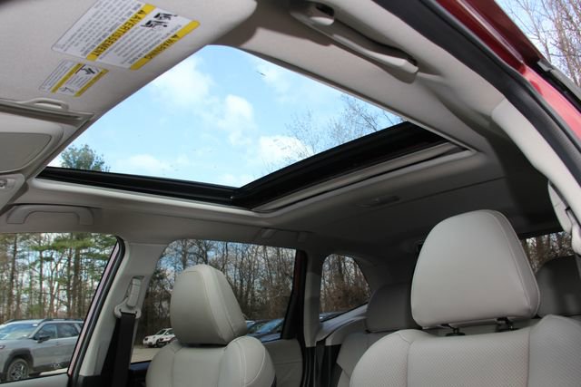 Used 2019 Subaru Forester Limited AWD/4WD image 18