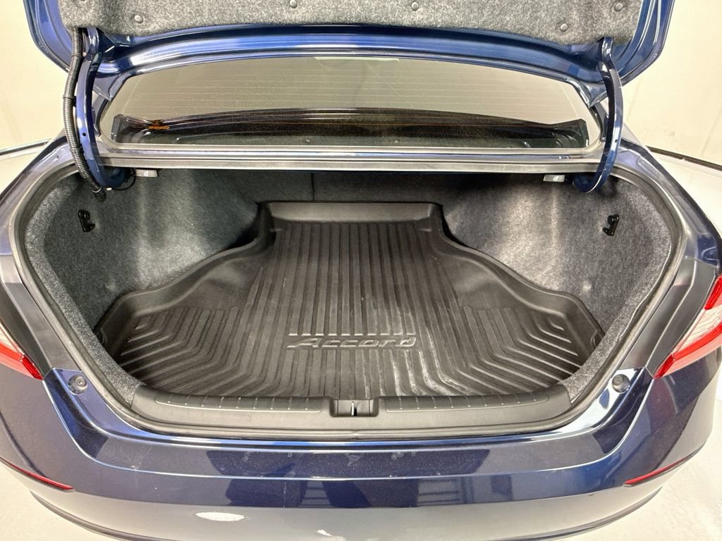 Certified 2020 Honda Accord EX image 28