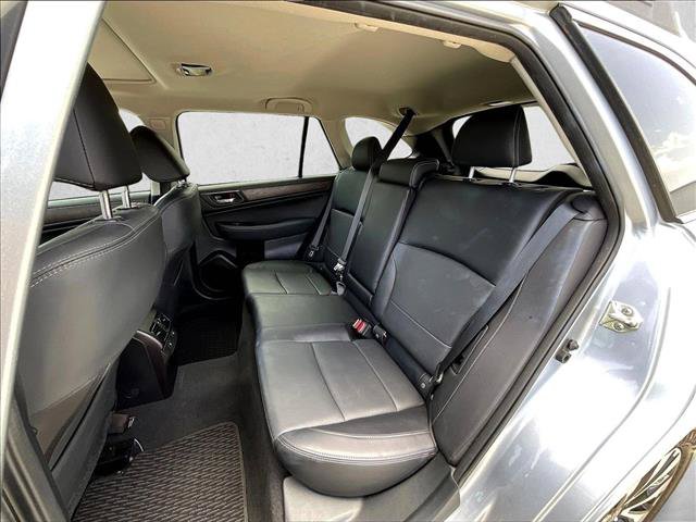 Used 2017 Subaru Outback 3.6R Limited AWD/4WD image 28