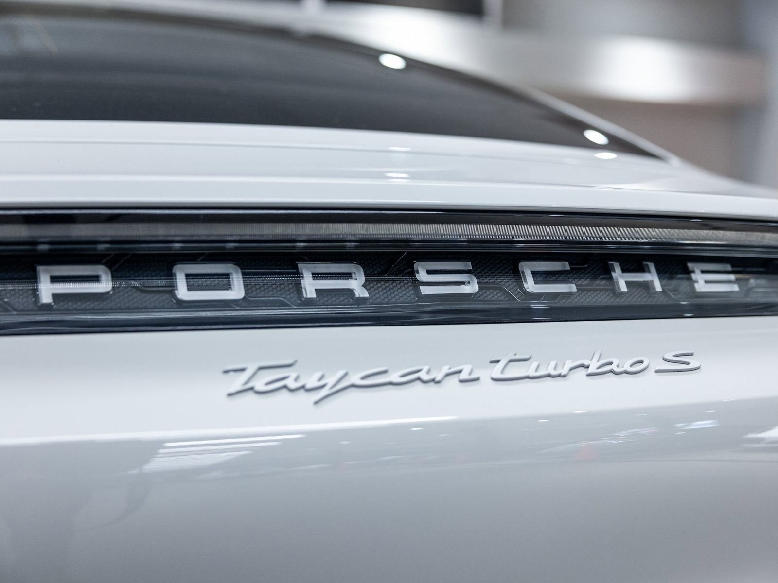 Certified 2021 Porsche Taycan Turbo S image 21