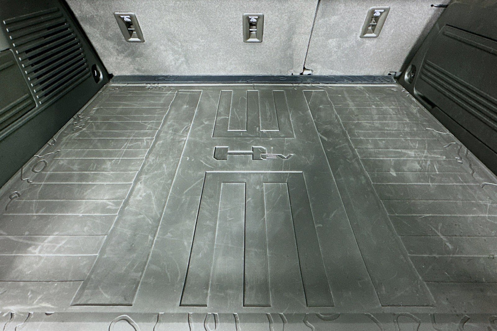 Used 2025 GMC Hummer EV 3X w/ LPO, Cargo Utility Package image 23