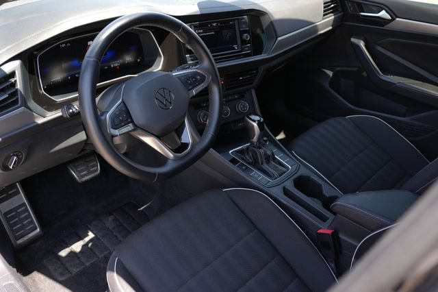 Used 2024 Volkswagen Jetta Sport FWD image 10