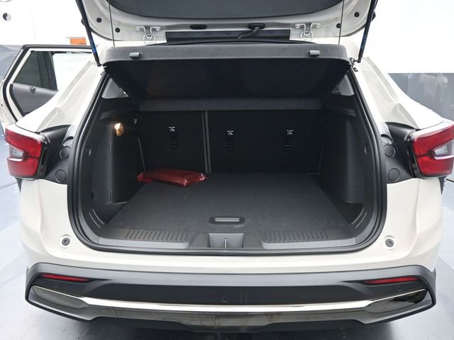 New 2026 Chevrolet Trax ACTIV w/ Driver Confidence Package image 8