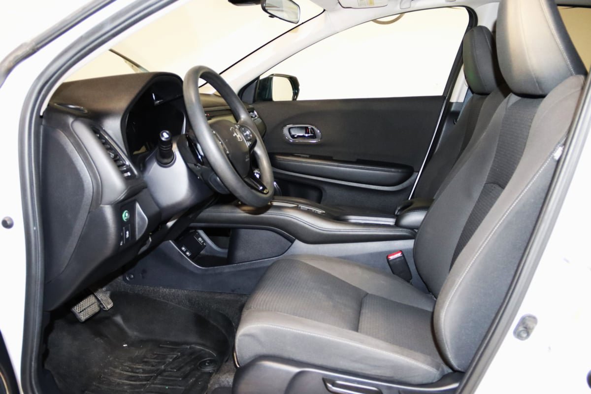 Used 2022 Honda HR-V EX image 33