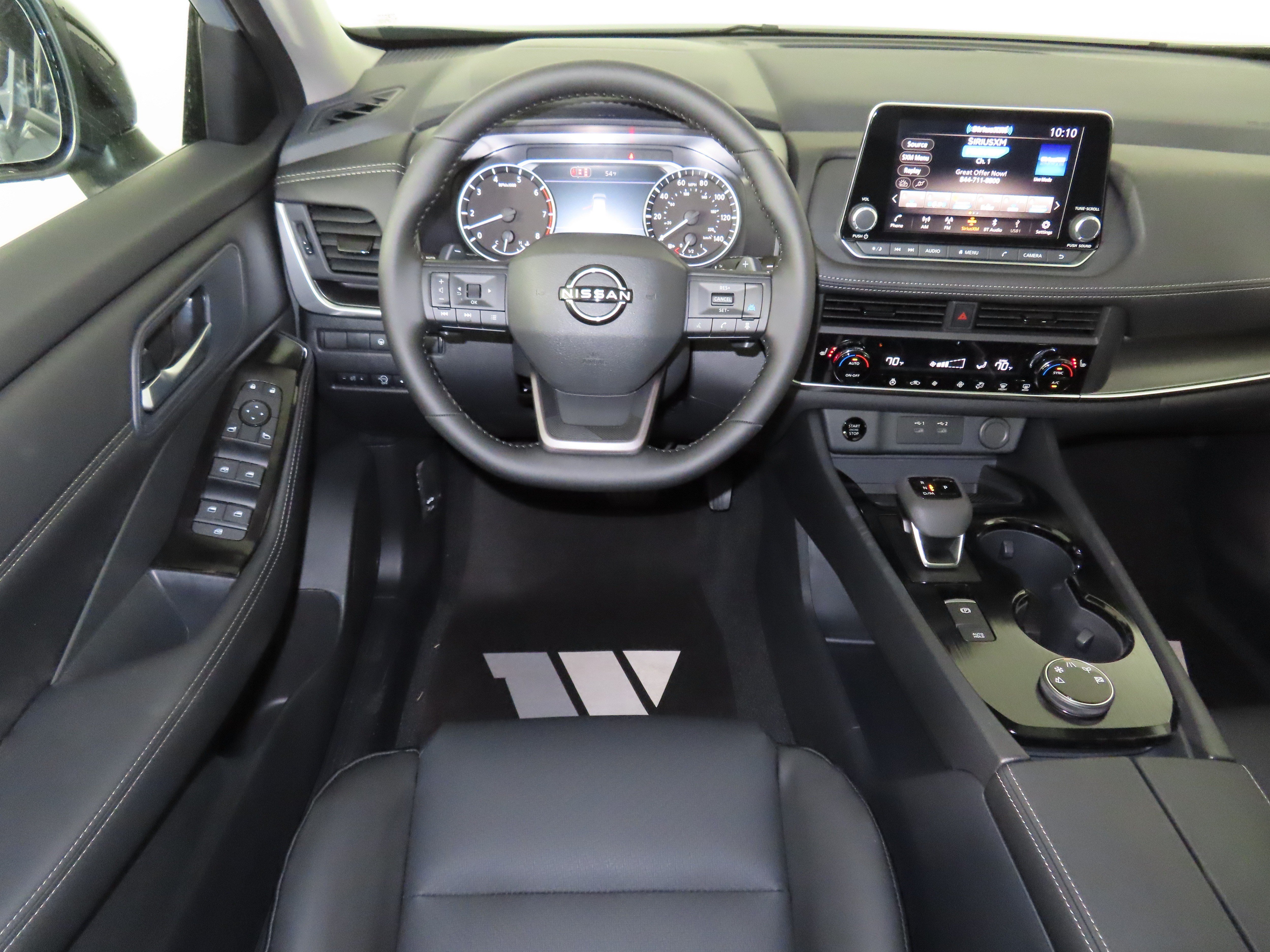 New 2026 Nissan Rogue Dark Armor AWD/4WD image 5