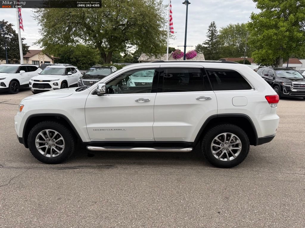 Used 2016 Jeep Grand Cherokee Limited AWD/4WD image 8