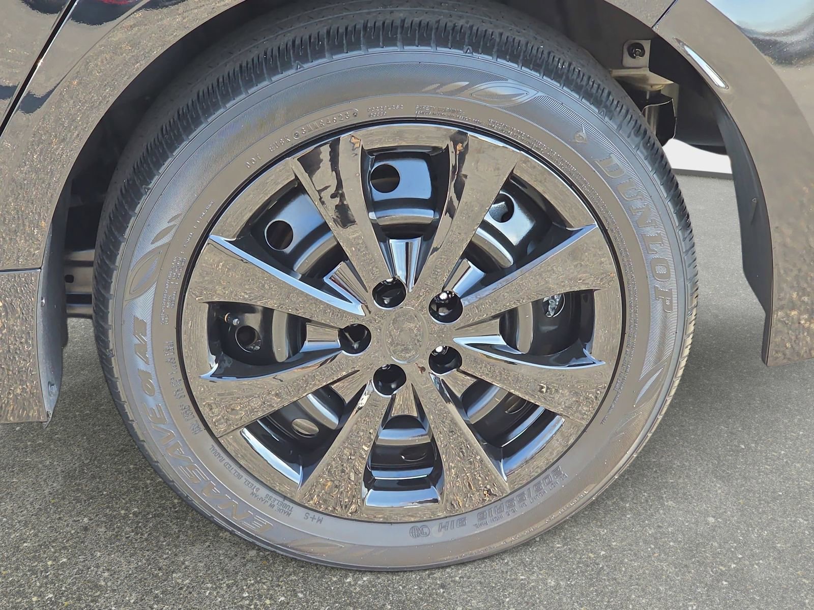 Used 2024 Toyota Corolla LE image 31