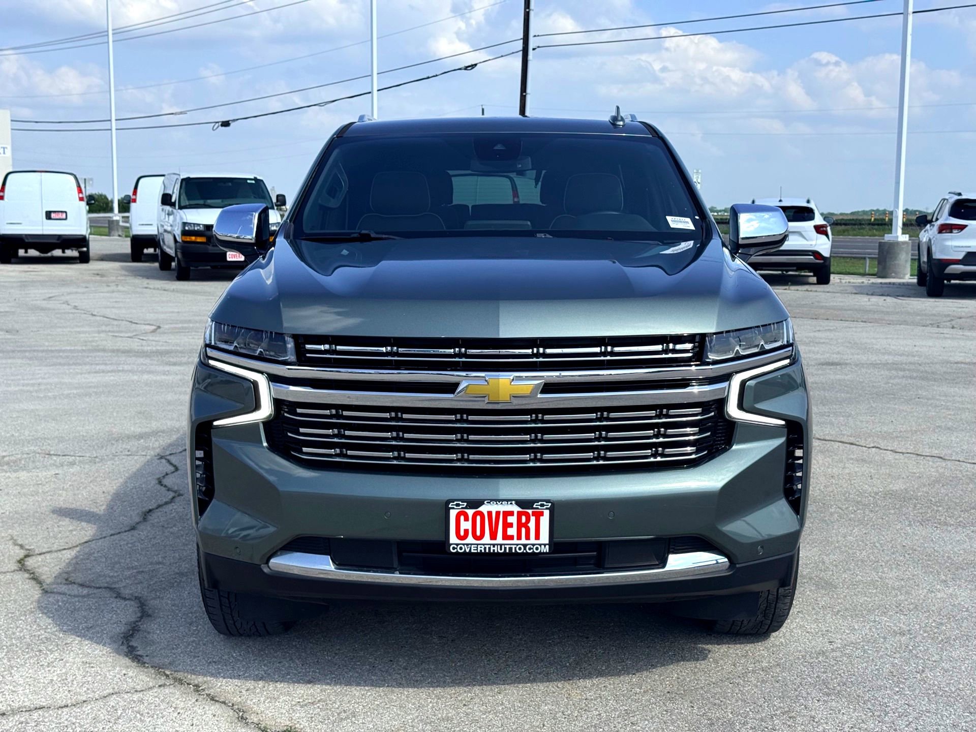 Used 2023 Chevrolet Tahoe Premier image 3