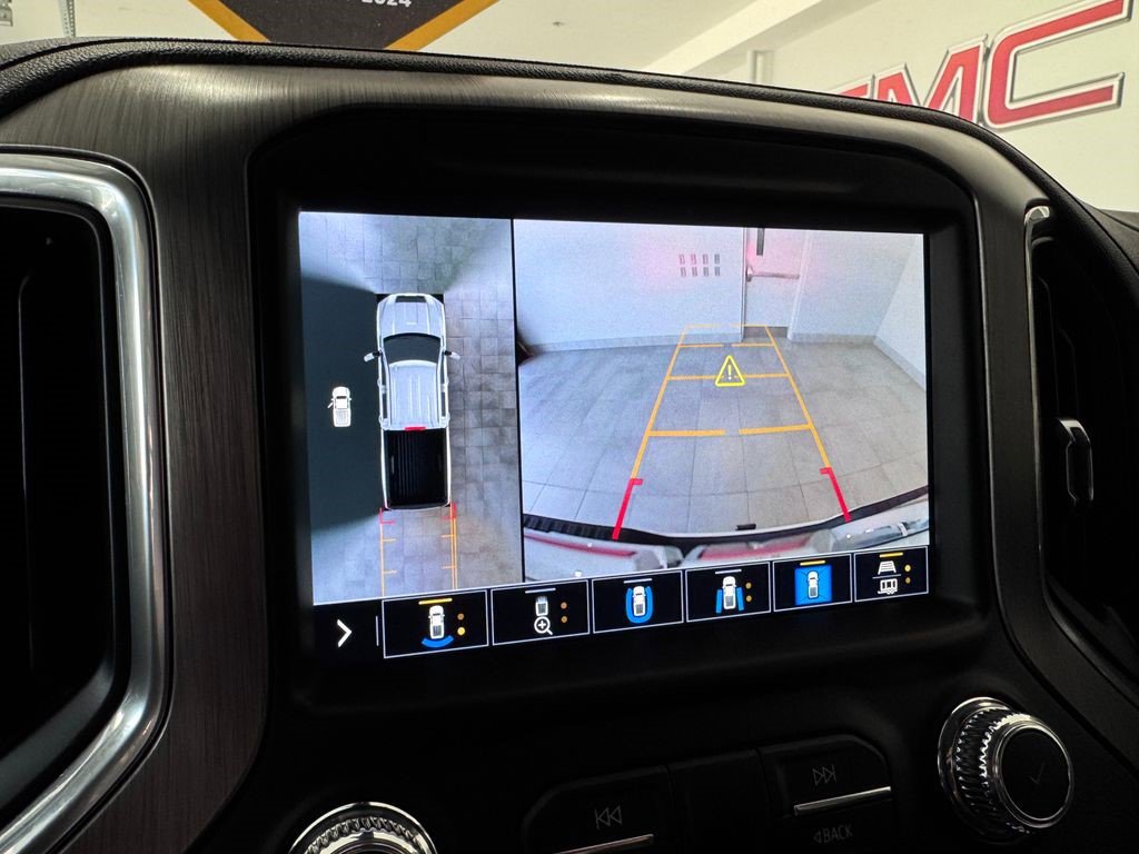 Certified 2022 GMC Sierra 2500 Denali AWD/4WD image 22