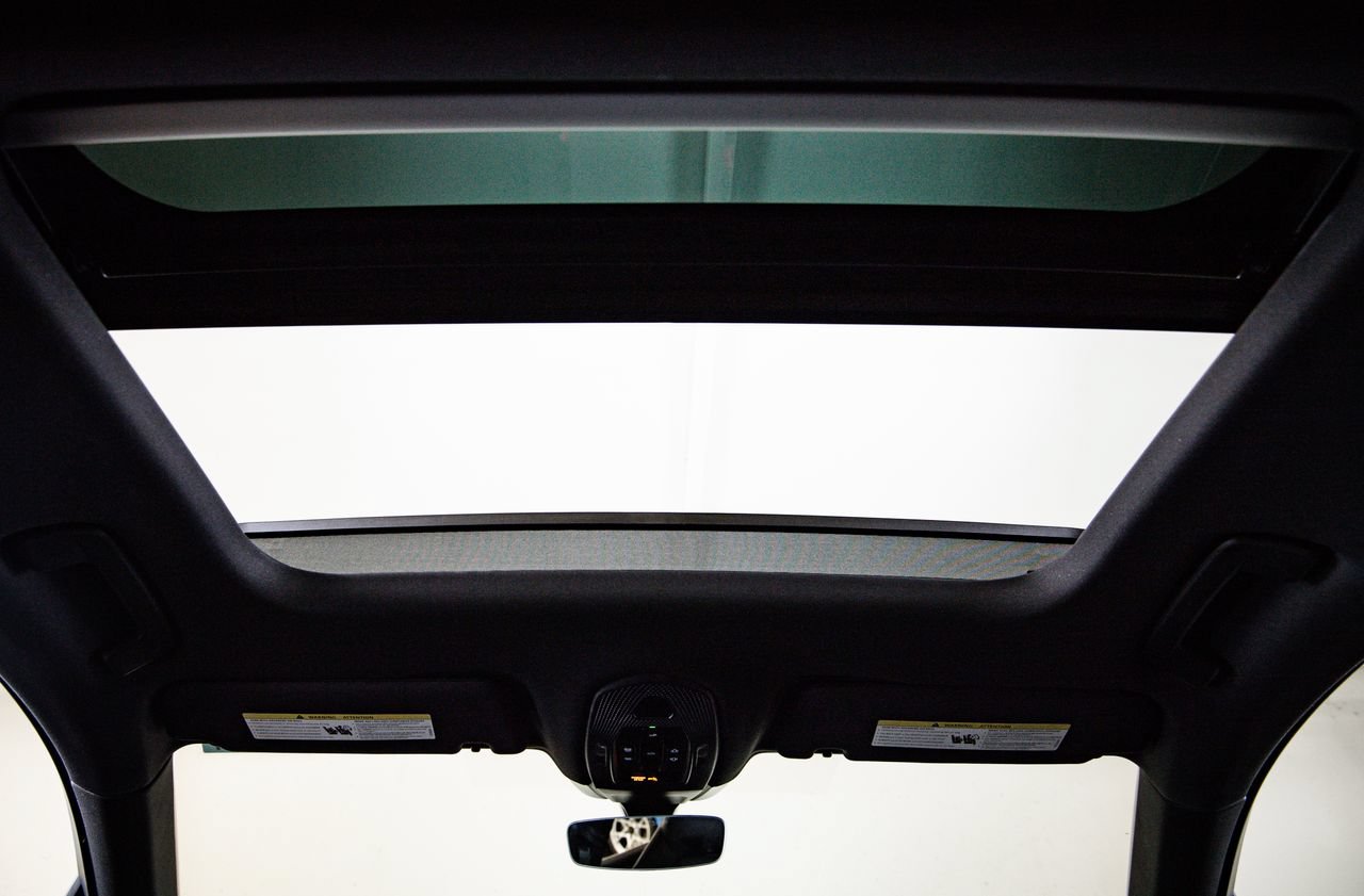New 2026 Porsche Panamera 4 AWD/4WD image 31