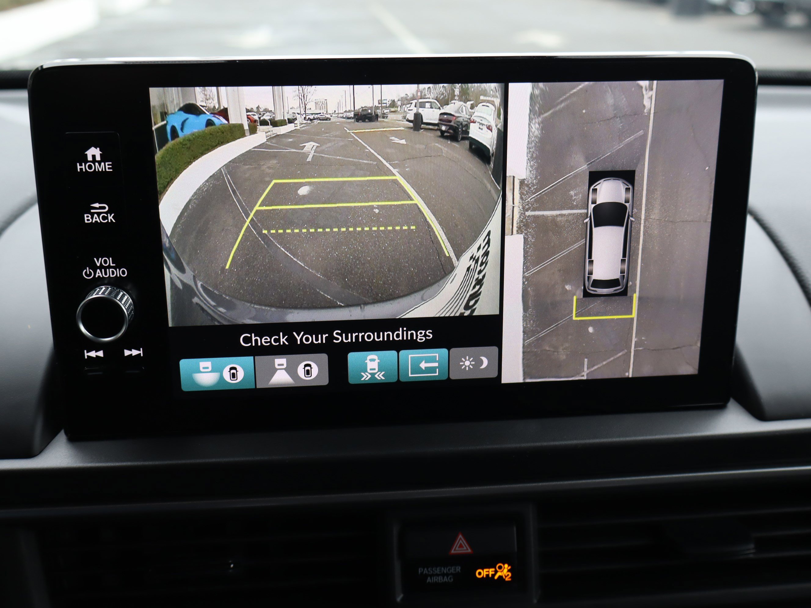 Used 2025 Honda Pilot Black Edition image 29