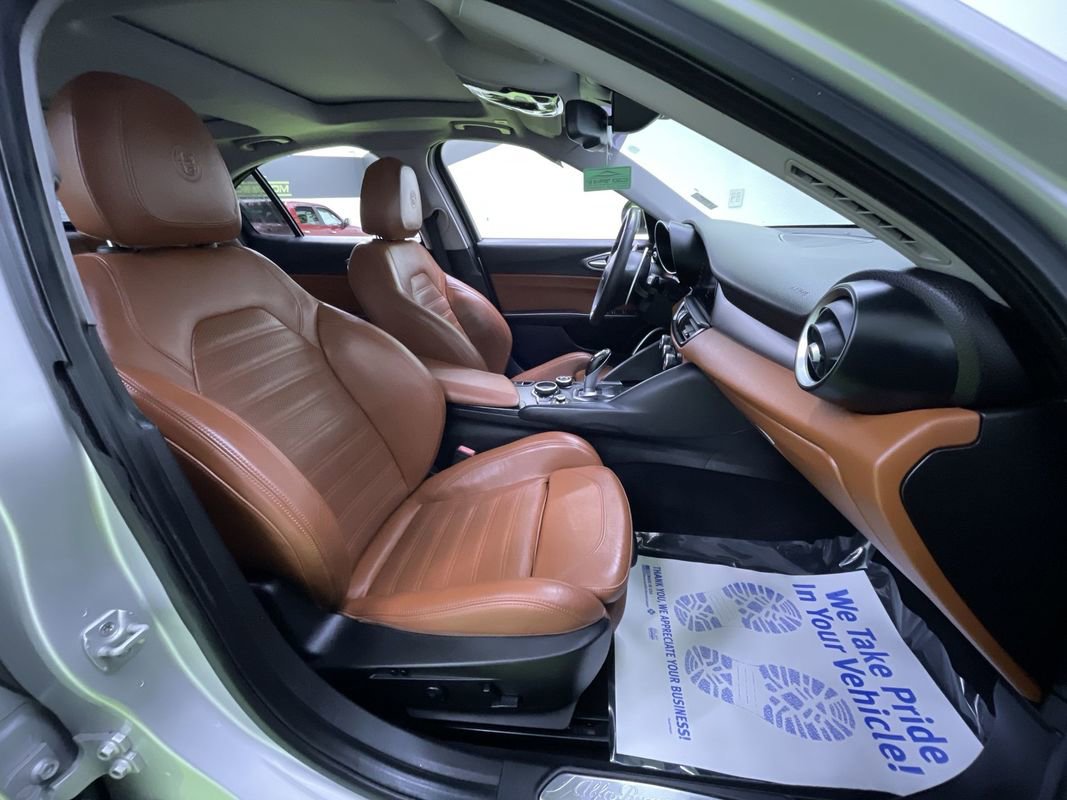 Used 2018 Alfa Romeo Giulia Ti Sport w/ Quick Order Package 22U Sport image 29