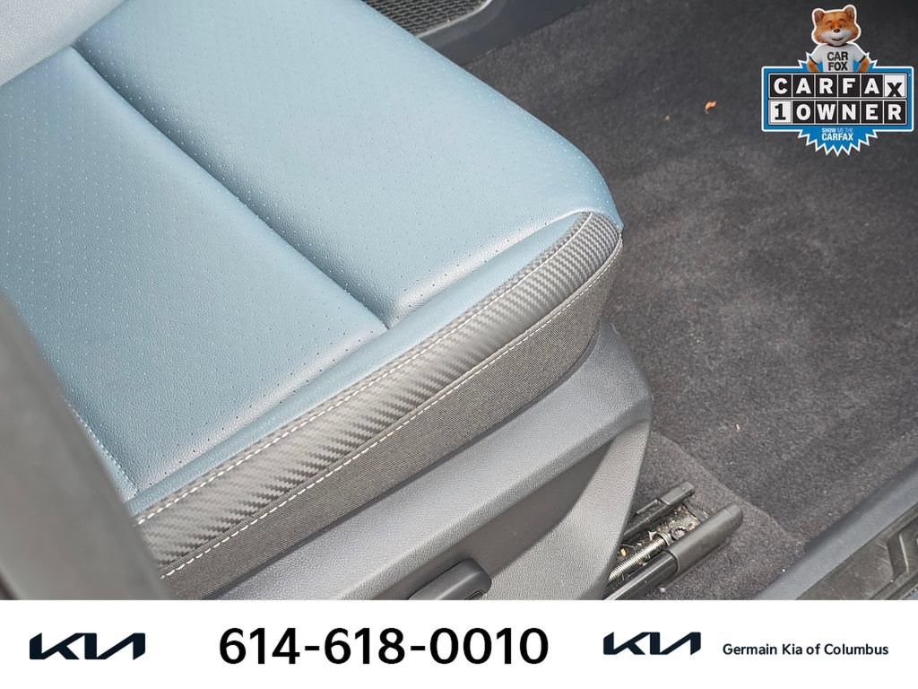 Used 2023 Volkswagen Atlas Cross Sport SEL AWD/4WD image 28
