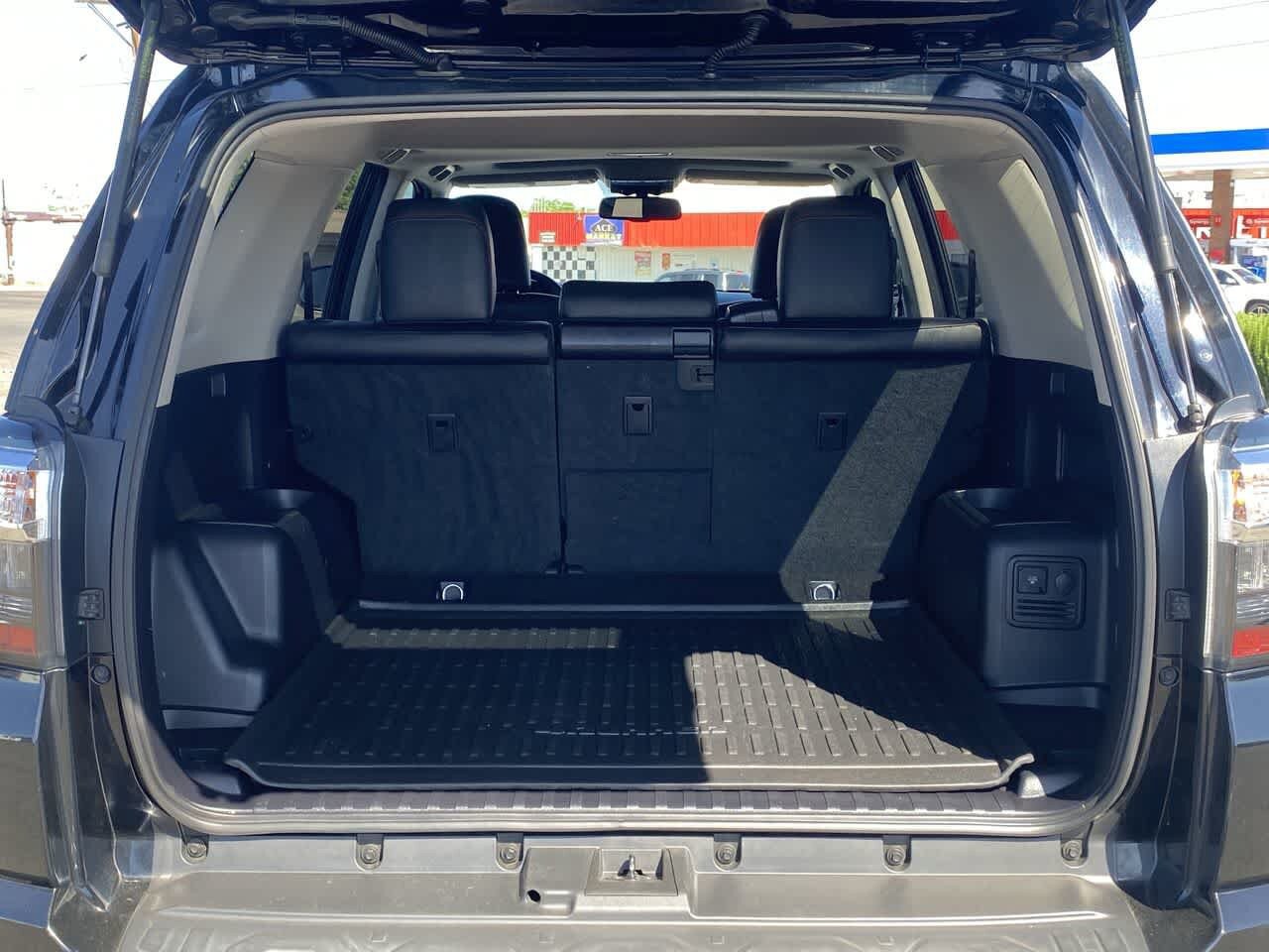 Used 2019 Toyota 4Runner TRD Off-Road Premium AWD/4WD image 24