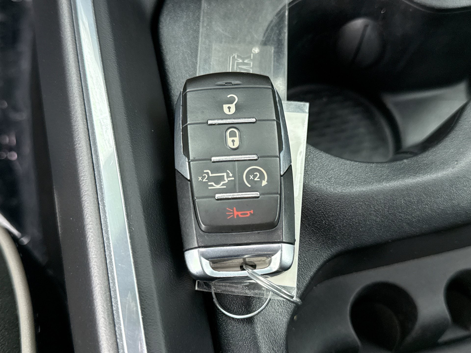 Used 2023 RAM 1500 Laramie AWD/4WD image 24