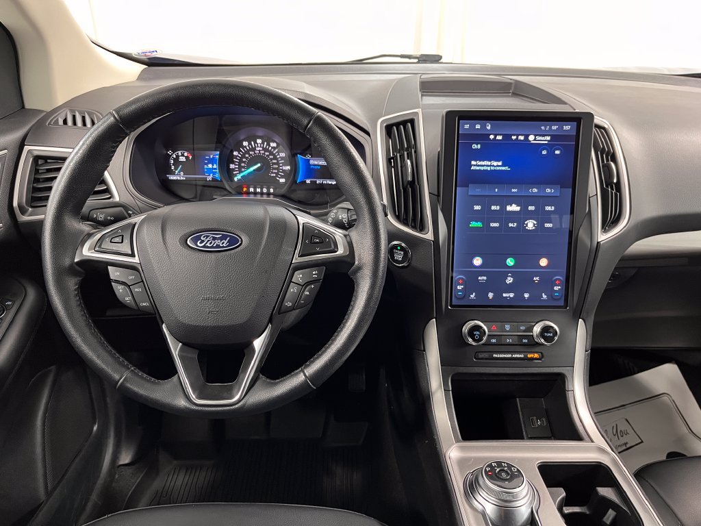 Used 2024 Ford Edge SEL AWD/4WD image 17