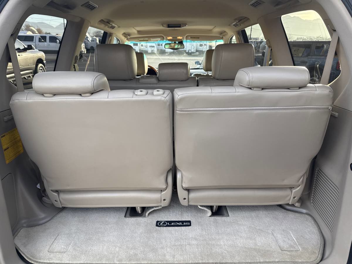 Used 2005 Lexus GX 470 image 16
