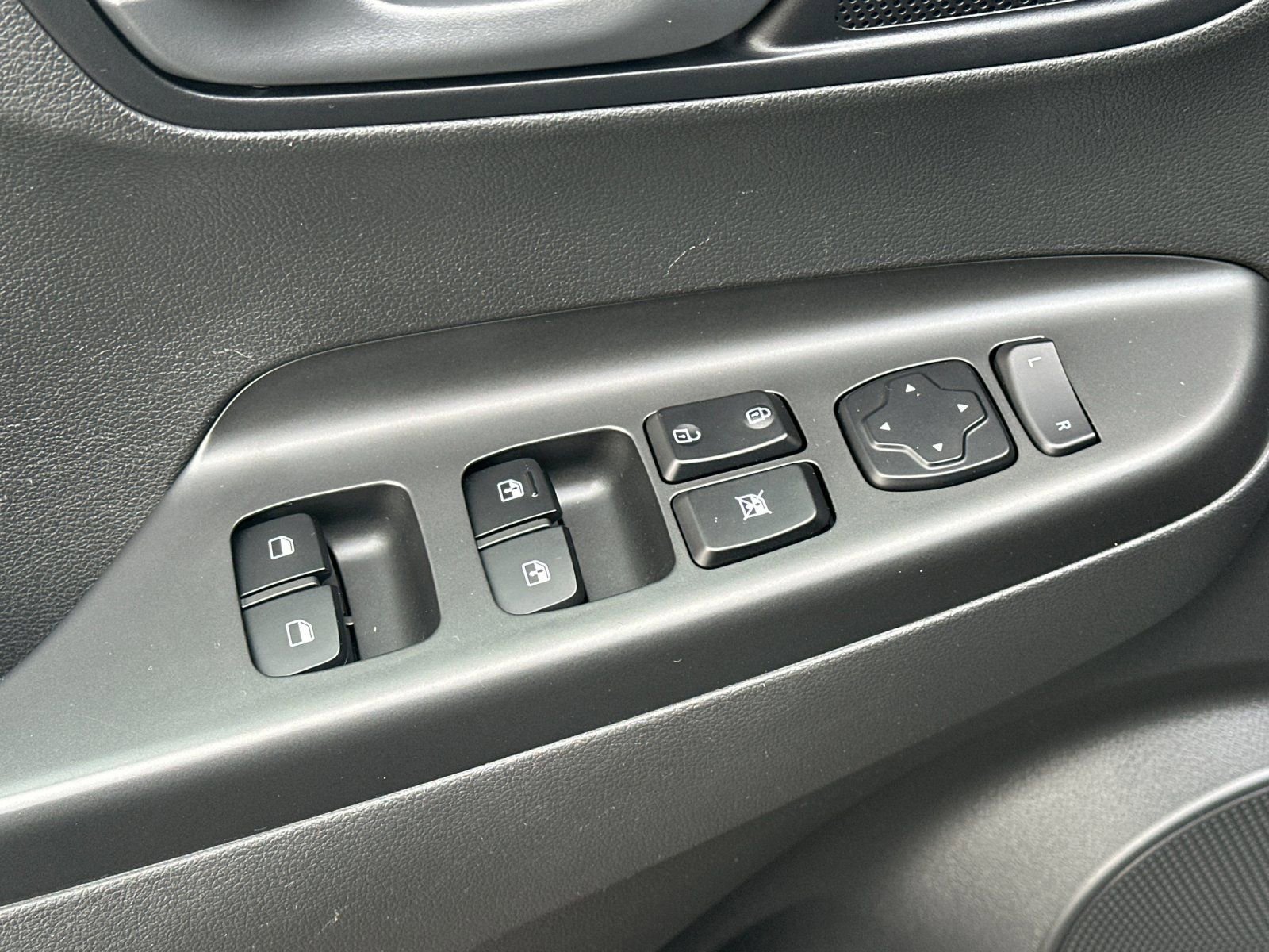 Certified 2023 Hyundai Kona SEL image 11