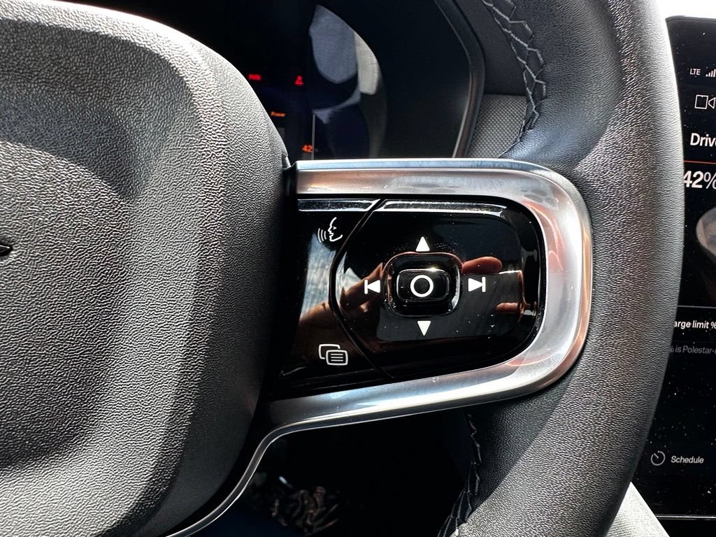 Used 2023 Polestar Polestar 2 w/ Pilot Pack AWD/4WD image 32