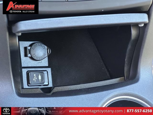 Used 2016 Toyota Camry XLE FWD image 33
