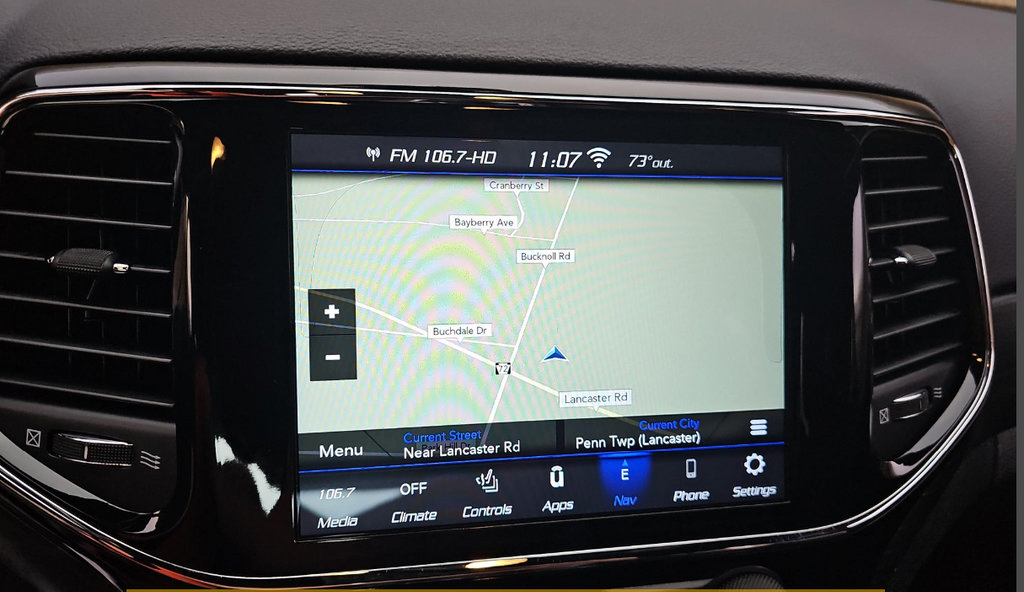 Used 2020 Jeep Grand Cherokee Altitude AWD/4WD image 27