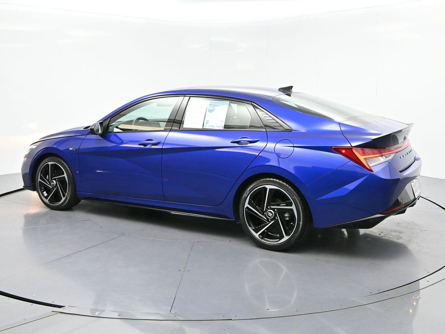 Used 2023 Hyundai Elantra N Line w/ Preferred Accessory Package FWD image 5