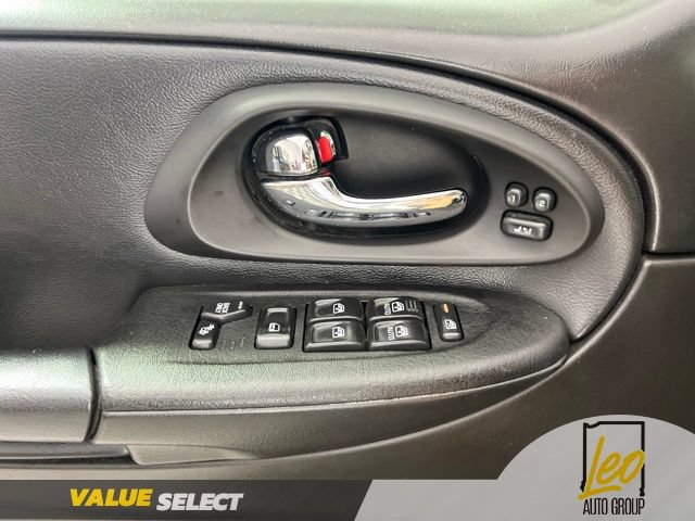 Used 2005 Chevrolet TrailBlazer LT AWD/4WD image 26