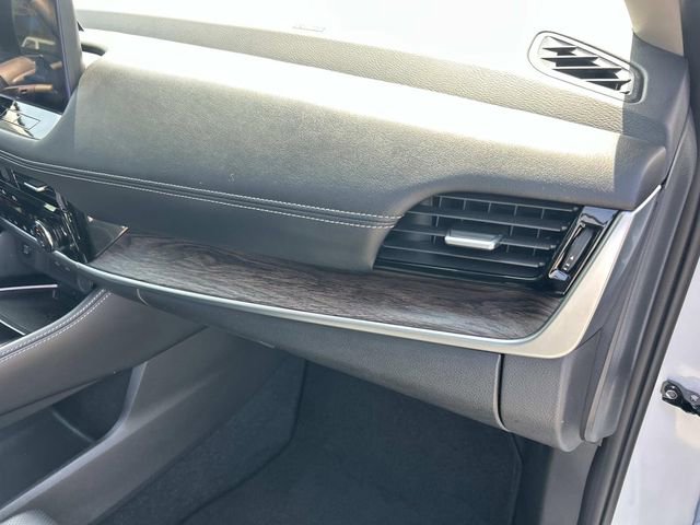 Used 2024 Nissan Rogue Platinum w/ Platinum Premium Package image 28