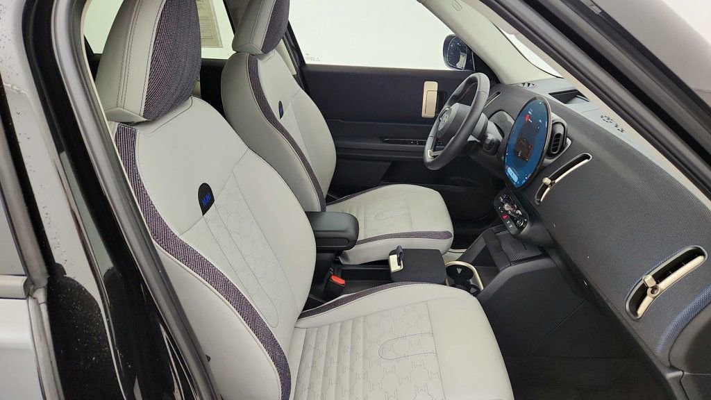 Used 2025 MINI Cooper Countryman SE image 25