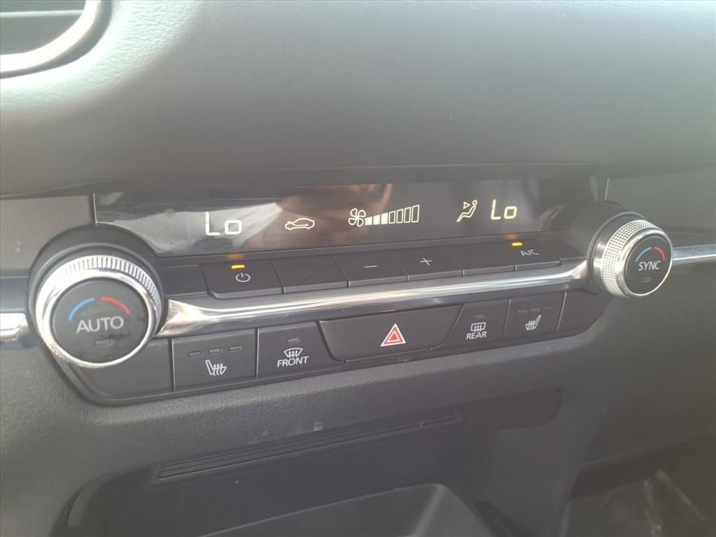 Used 2021 MAZDA CX-30 AWD 2.5 S w/ Premium Package image 22