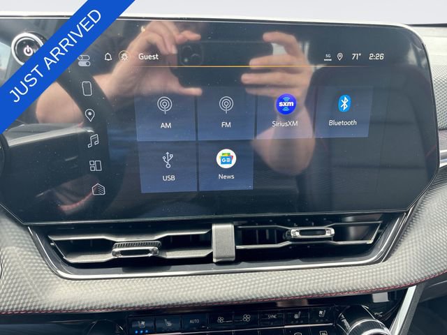 New 2026 Chevrolet Equinox RS w/ Convenience Package III FWD image 16
