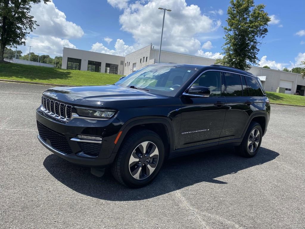 Used 2024 Jeep Grand Cherokee Limited 4xe image 5