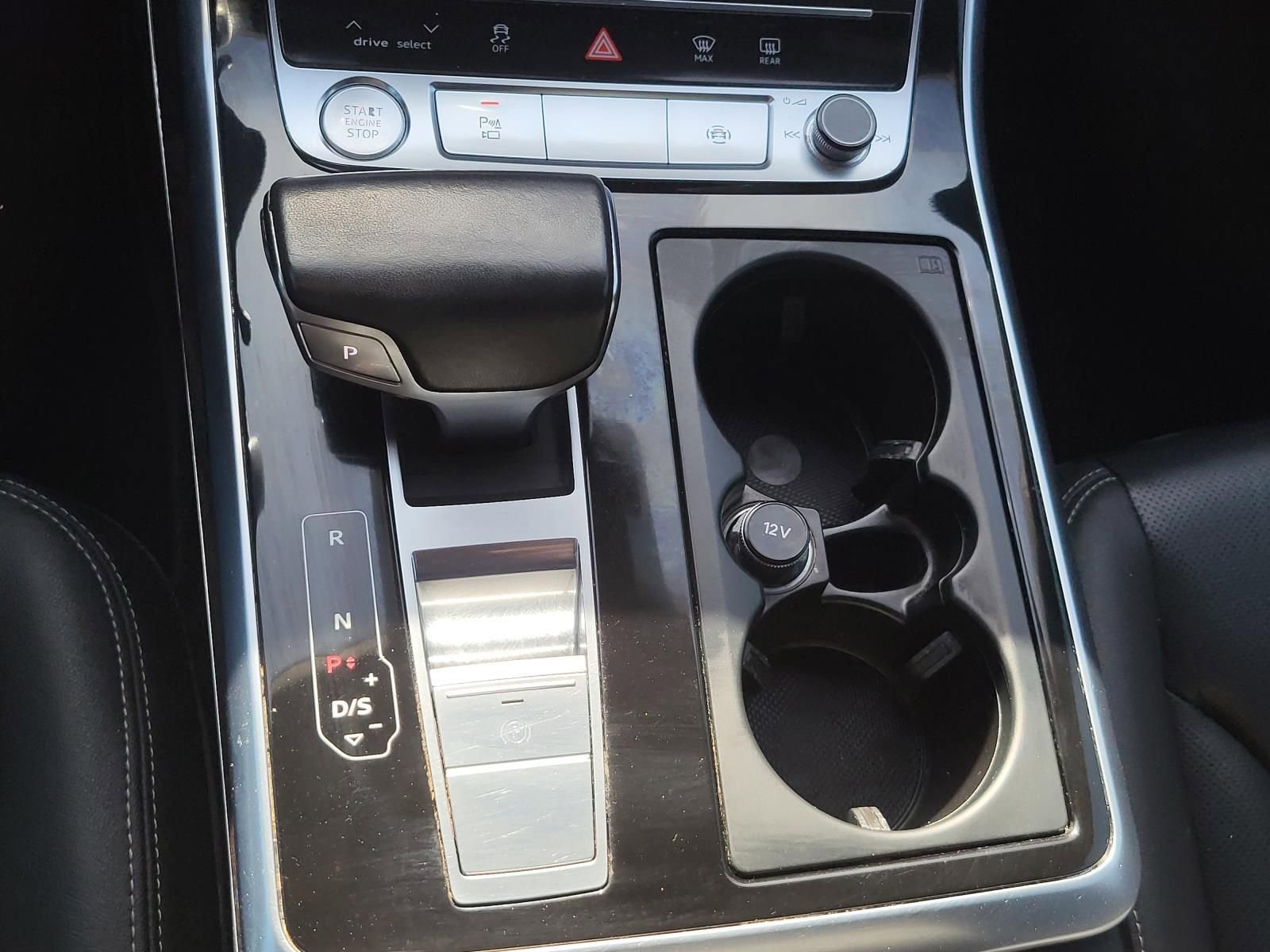 Used 2019 Audi Q8 Prestige w/ Year 1 Package image 33