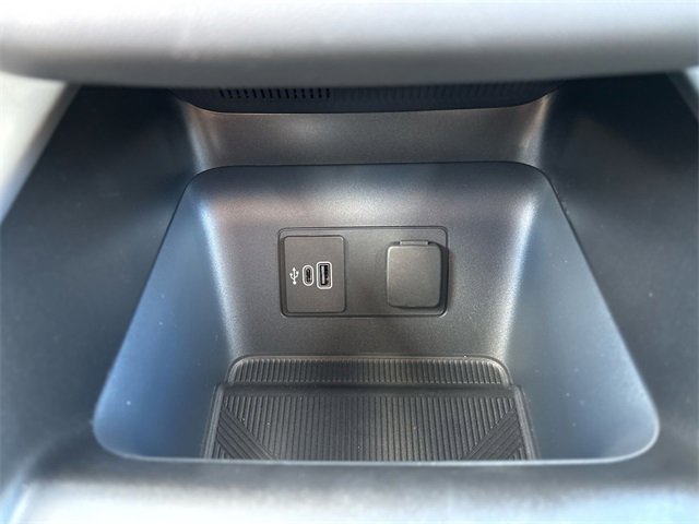 New 2026 Ford Explorer Active image 31